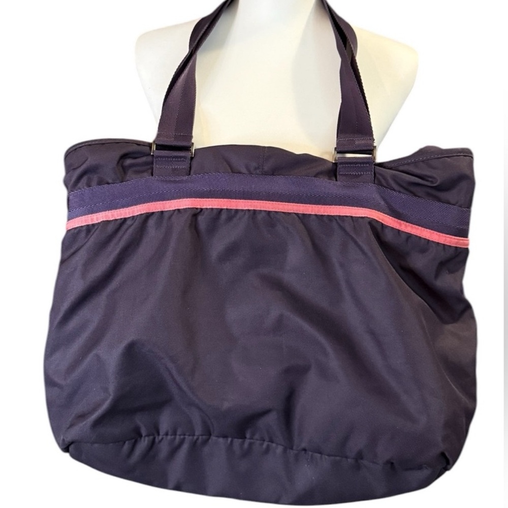 The North Face Purple and Pink Tote Bag with Sporty Design - Picture 2 of 7